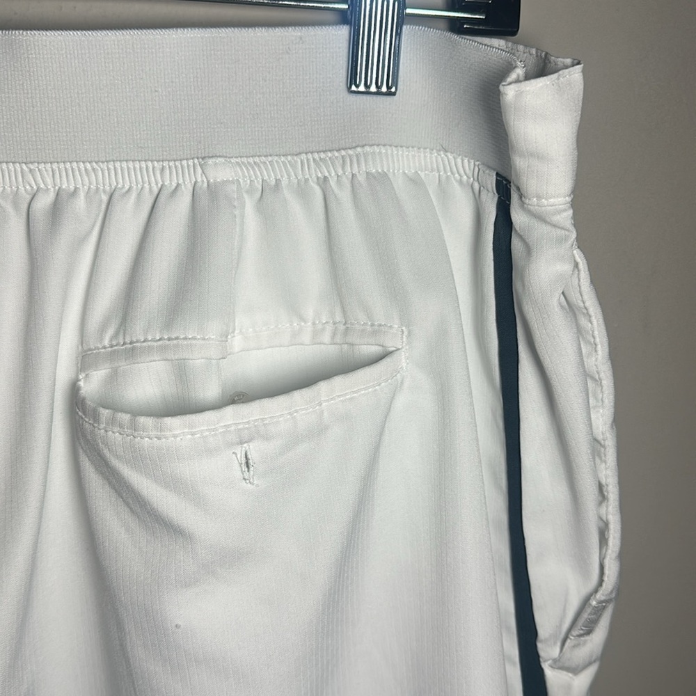 Nike Y2K White Men's Shorts with gray line - Picture 7 of 11